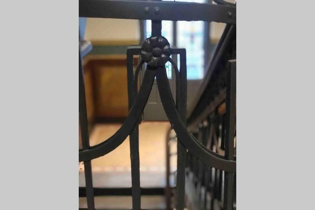 Bibliotekas Nams Apartman Riga Kültér fotó
