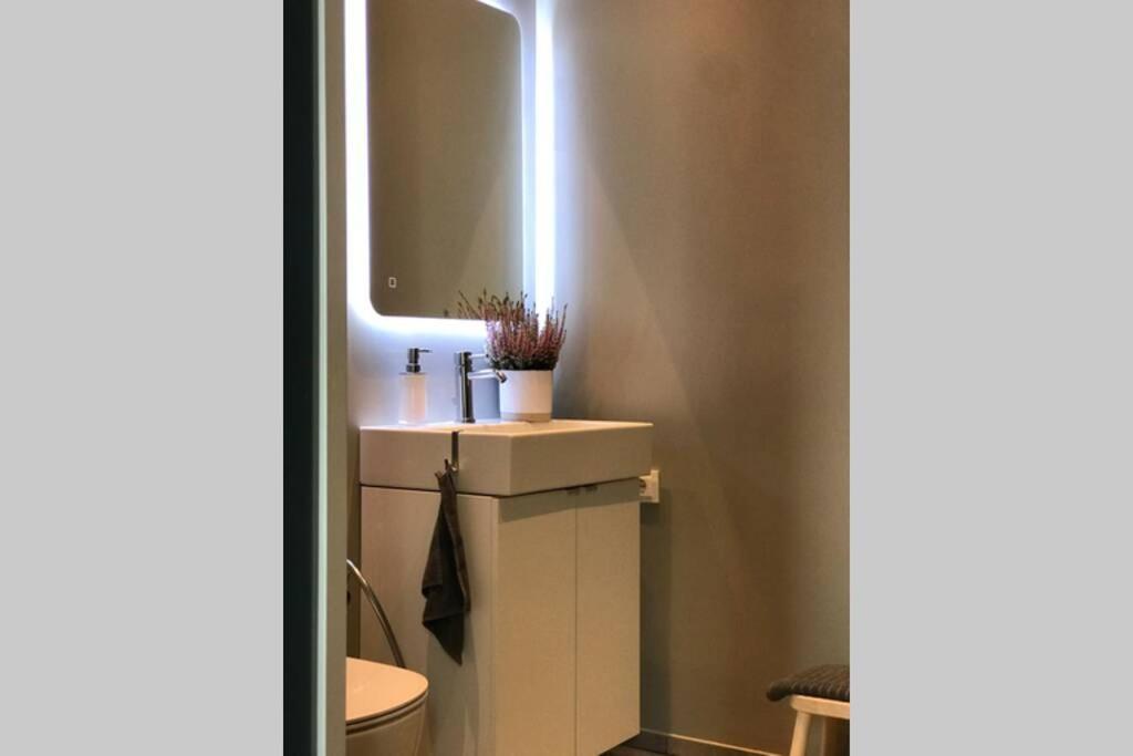 Bibliotekas Nams Apartman Riga Kültér fotó